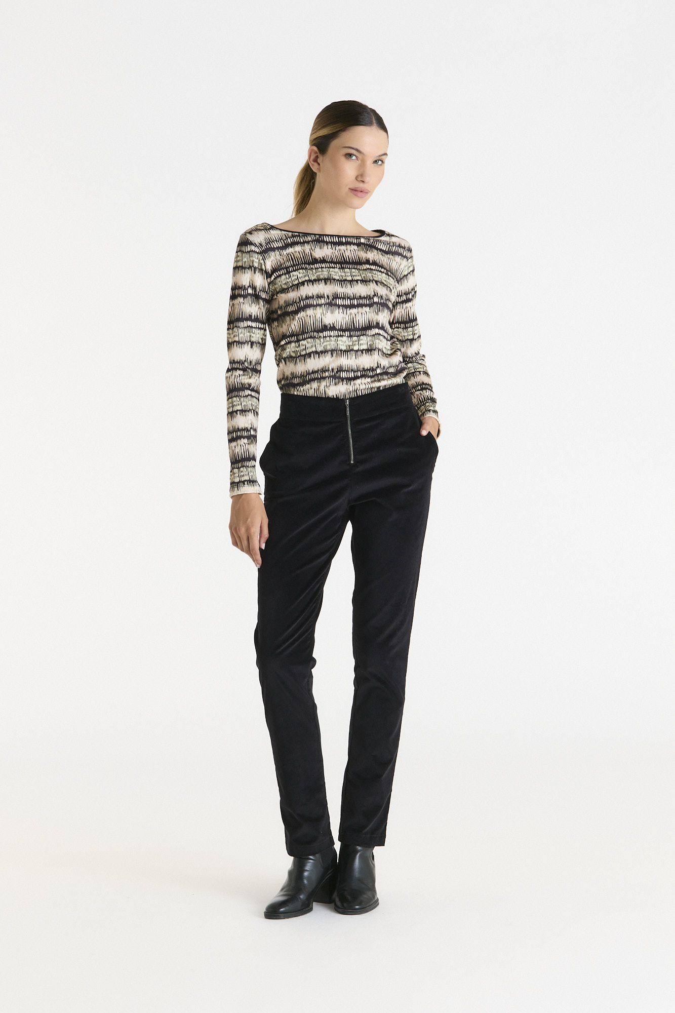 PANTALON NUMAZU NEGRO