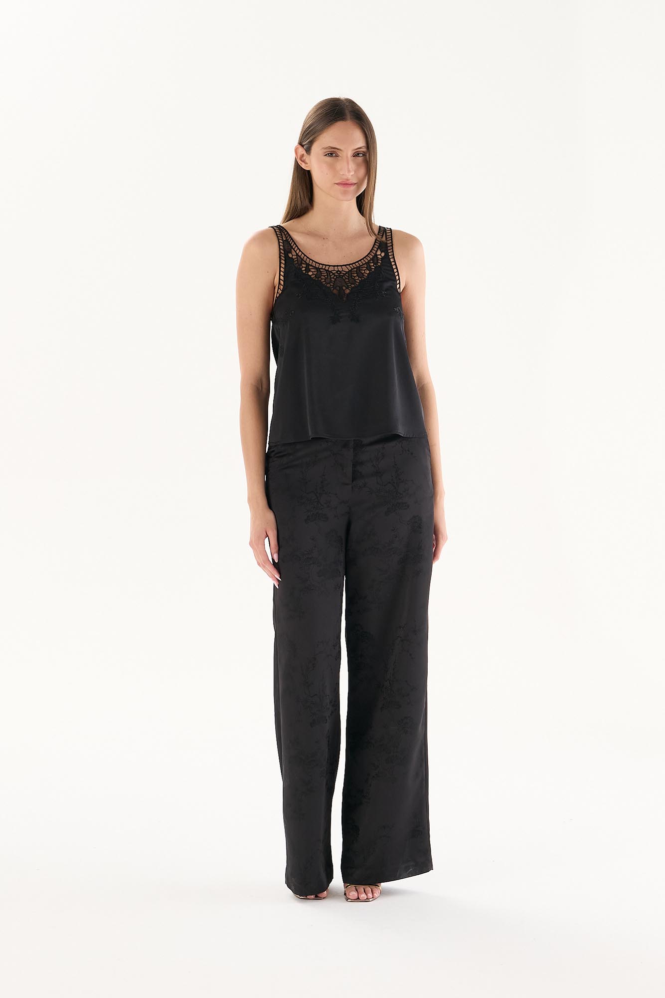 BLUSA MITTE NEGRO